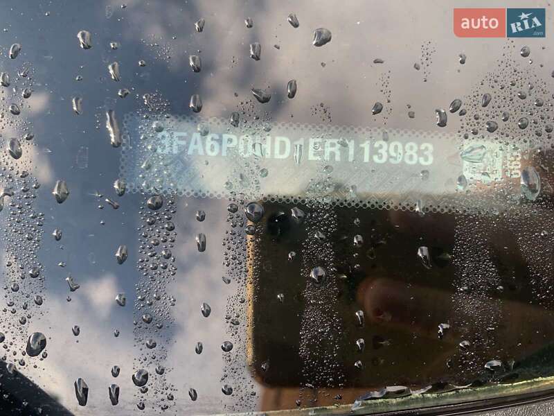 Седан Ford Fusion 2013 в Самборе