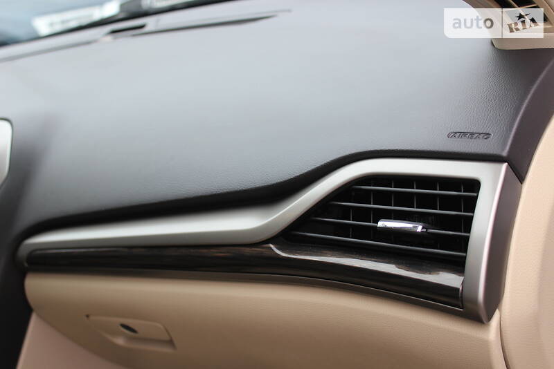 Седан Ford Fusion 2012 в Одесі