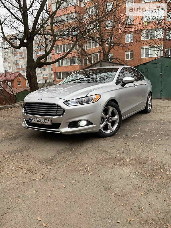 Седан Ford Fusion 2016 в Хмельницькому