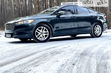 Седан Ford Fusion 2015 в Житомире