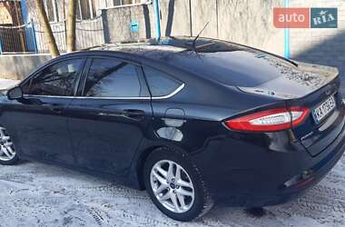 Седан Ford Fusion 2014 в Сумах