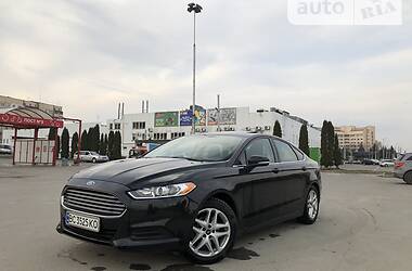 Седан Ford Fusion 2013 в Львове