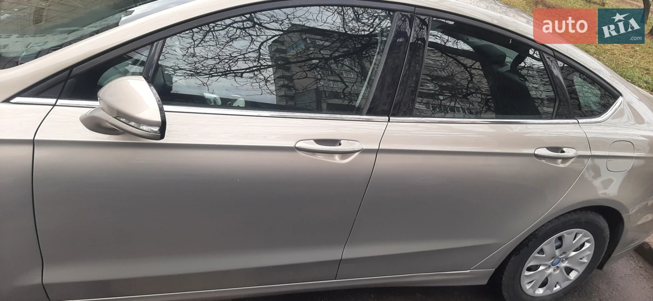 2015 Ford Fusion - мініатюра 26