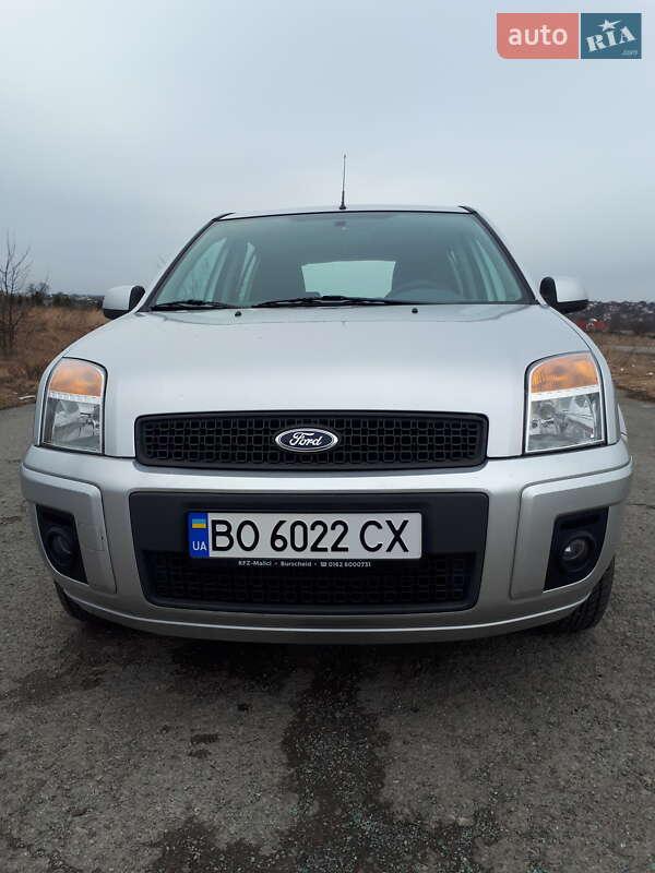 Хэтчбек Ford Fusion 2010 в Тернополе