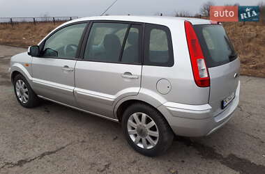 Хетчбек Ford Fusion 2010 в 