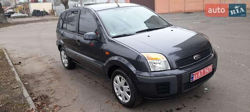 Хетчбек Ford Fusion 2008 в Валках