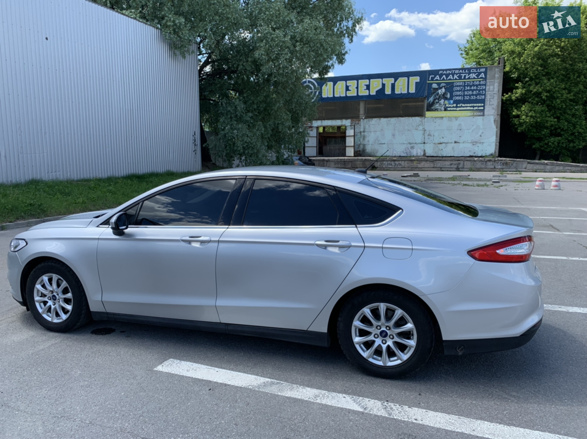 2016 Ford Fusion - мініатюра 28