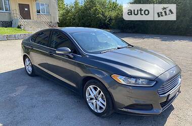 Седан Ford Fusion 2014 в Ивано-Франковске