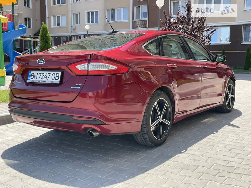 Седан Ford Fusion 2013 в Южном фото 9 Седан Ford Fusion 2013 в Южном