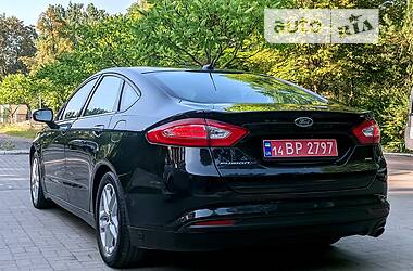 Седан Ford Fusion 2014 в Дрогобыче