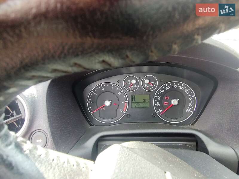 Хэтчбек Ford Fusion 2008 в Березанке