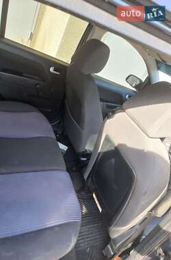 Хэтчбек Ford Fusion 2008 в Львове