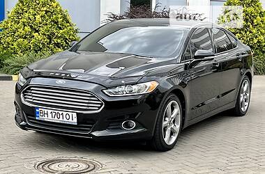 Седан Ford Fusion 2012 в Одесі