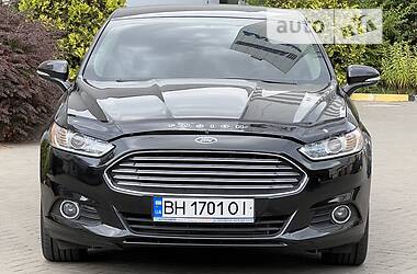 Седан Ford Fusion 2012 в Одесі