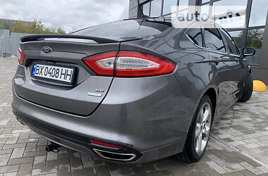 Седан Ford Fusion 2013 в Шепетівці