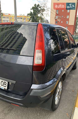Хэтчбек Ford Fusion 2008 в 