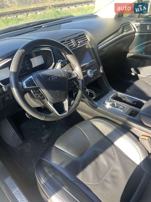 Седан Ford Fusion 2016 в Киеве