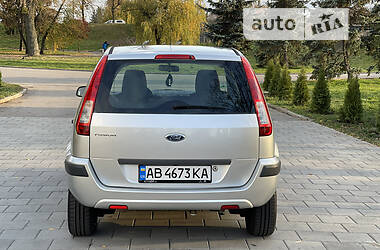 Хэтчбек Ford Fusion 2007 в 