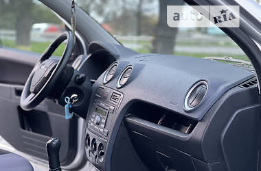 Хэтчбек Ford Fusion 2007 в 