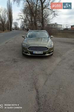 Седан Ford Fusion 2012 в 