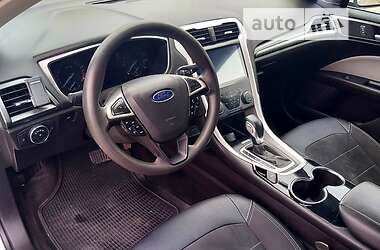 Седан Ford Fusion 2013 в Черкассах