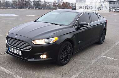 Седан Ford Fusion 2013 в Києві