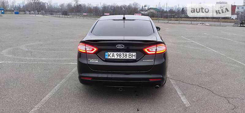Седан Ford Fusion 2013 в Києві