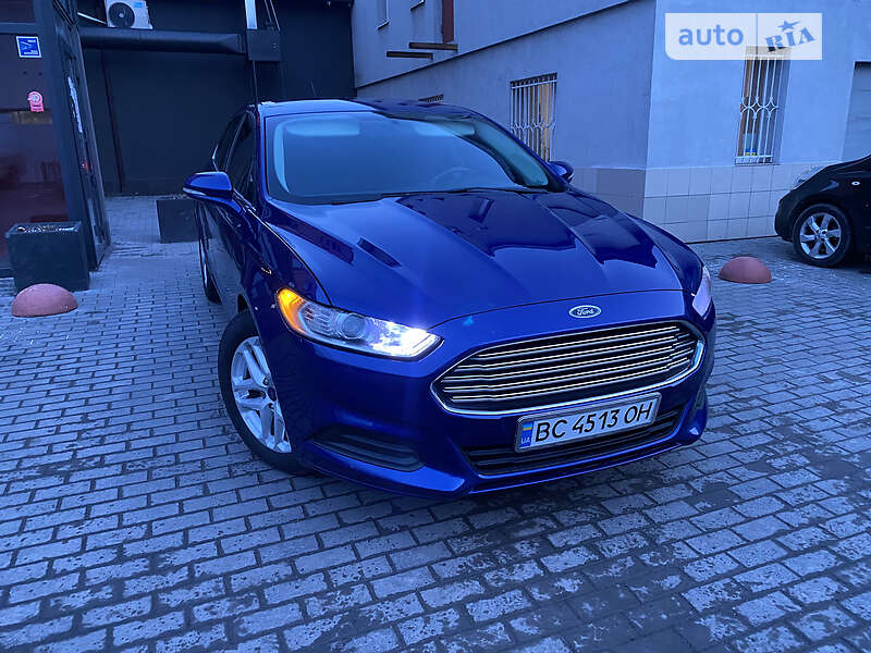Седан Ford Fusion 2016 в Луцке