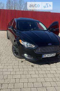 Седан Ford Fusion 2016 в Радивилове