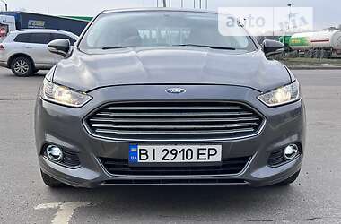 Седан Ford Fusion 2015 в Полтаве