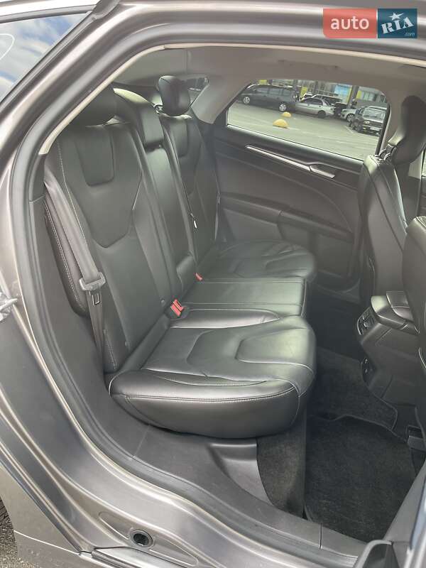 Седан Ford Fusion 2012 в Киеве