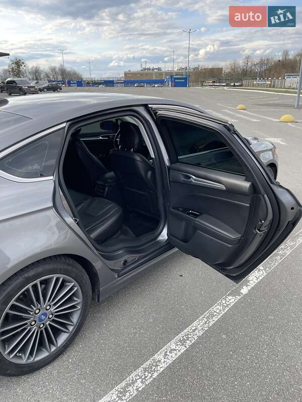 Седан Ford Fusion 2012 в Киеве фото 9 Седан Ford Fusion 2012 в Киеве