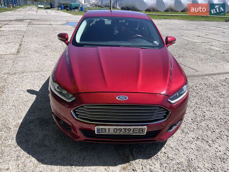 Седан Ford Fusion 2016 в Полтаве