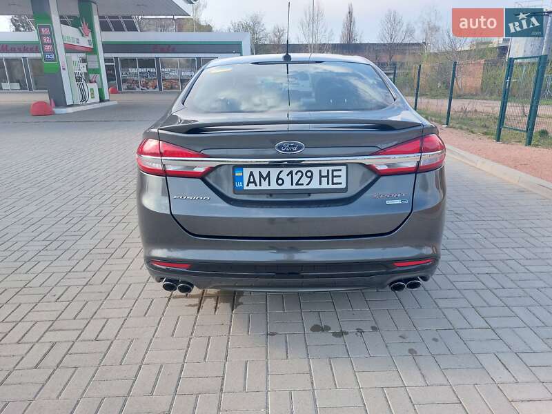 Седан Ford Fusion 2017 в Житомирі