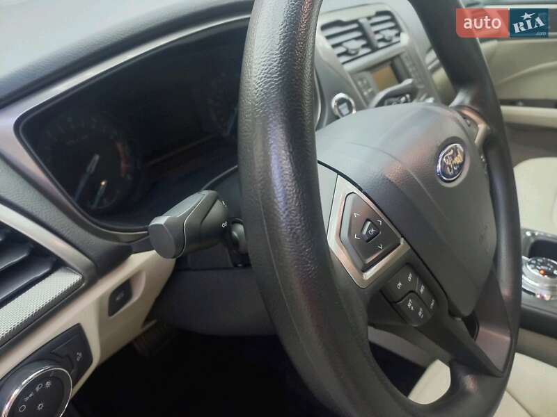 Седан Ford Fusion 2017 в Черкассах
