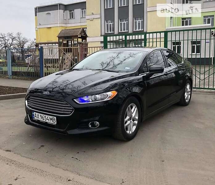 Седан Ford Fusion 2016 в Софиевской Борщаговке