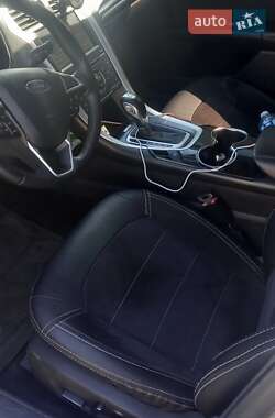 Седан Ford Fusion 2013 в Киеве