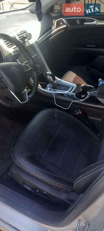 Седан Ford Fusion 2013 в Киеве