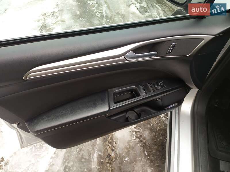 Седан Ford Fusion 2018 в Киеве