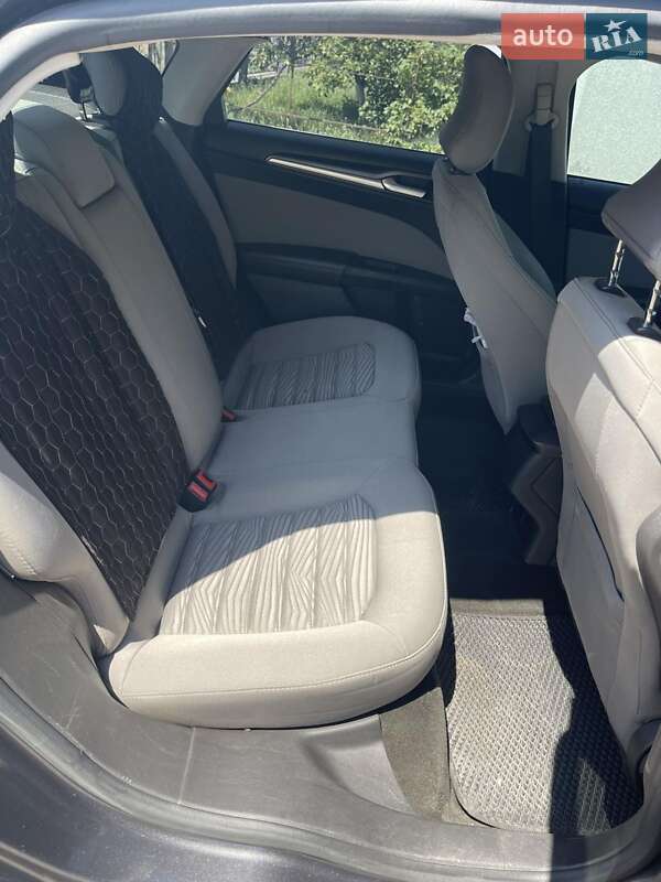 Седан Ford Fusion 2016 в Хмельницком