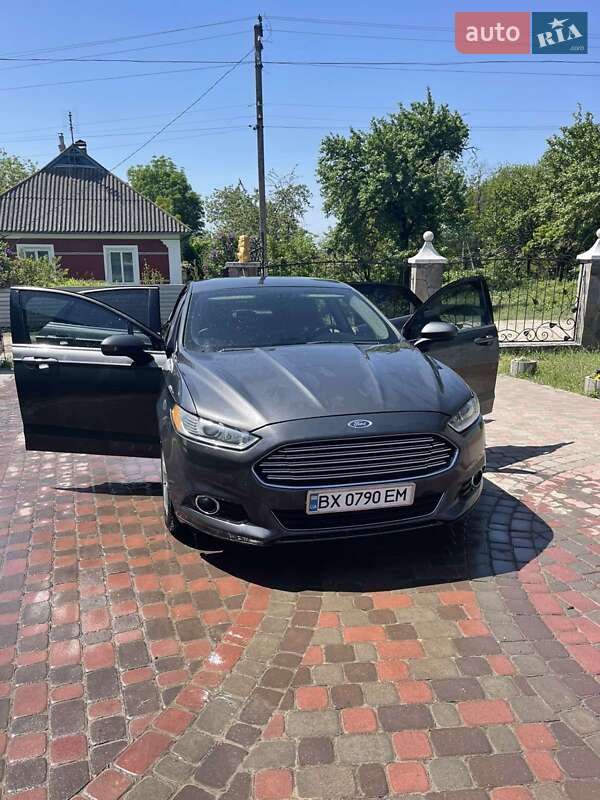 Седан Ford Fusion 2016 в Хмельницком