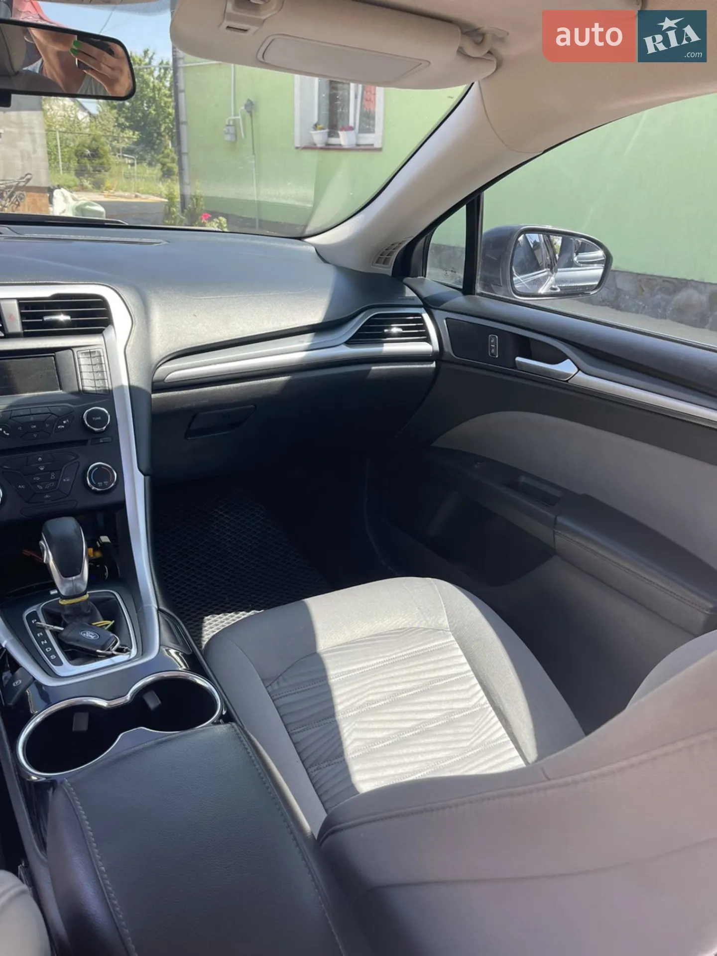 2016 Ford Fusion - мініатюра 30
