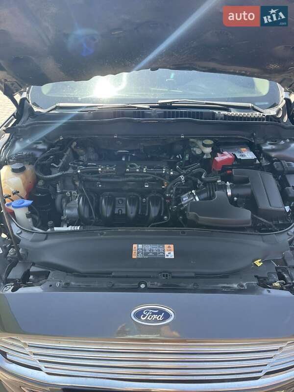 Седан Ford Fusion 2016 в Хмельницком