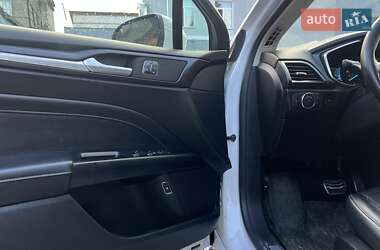 Седан Ford Fusion 2017 в Одессе