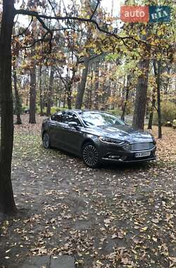 Седан Ford Fusion 2016 в 
