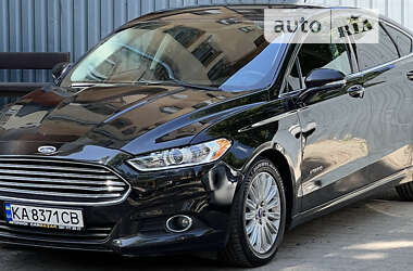 Седан Ford Fusion 2012 в Львове