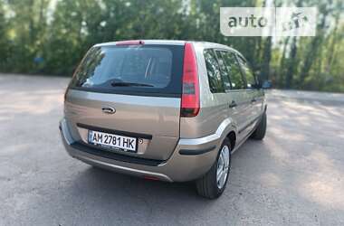 Хэтчбек Ford Fusion 2002 в Бердичеве