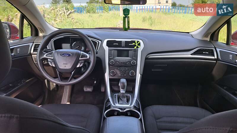 Седан Ford Fusion 2013 в Києві