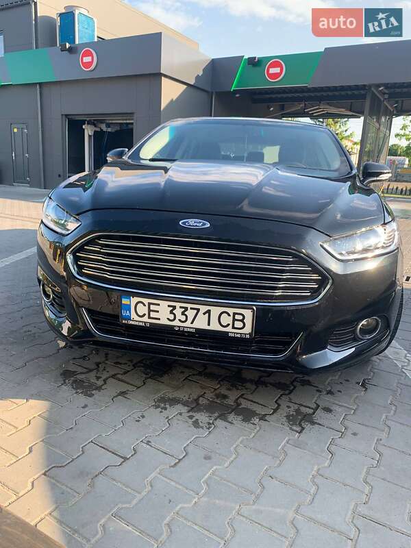 Седан Ford Fusion 2012 в Черновцах