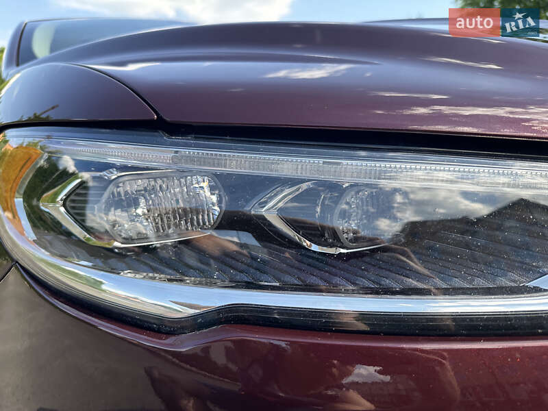 Седан Ford Fusion 2016 в Умани